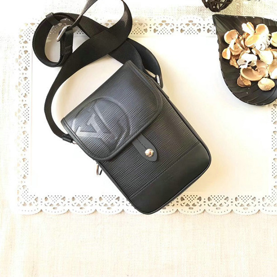 لويس فويتون Epi Leather Messenger BB أسود M53492