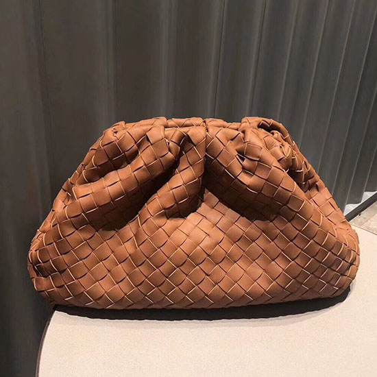 Bottega Veneta тъкана кожа торбичката кафява 576175