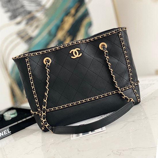 Chanel пазарска чанта от телешка кожа черна As2761