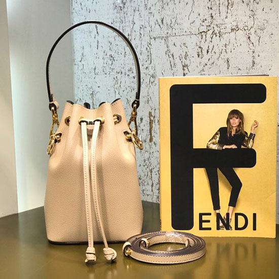 Fendi малка чанта тип кофа бежова F80101