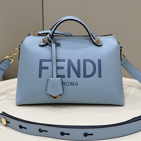 Fendi между другото средна кожена бостънска чанта синя F8286