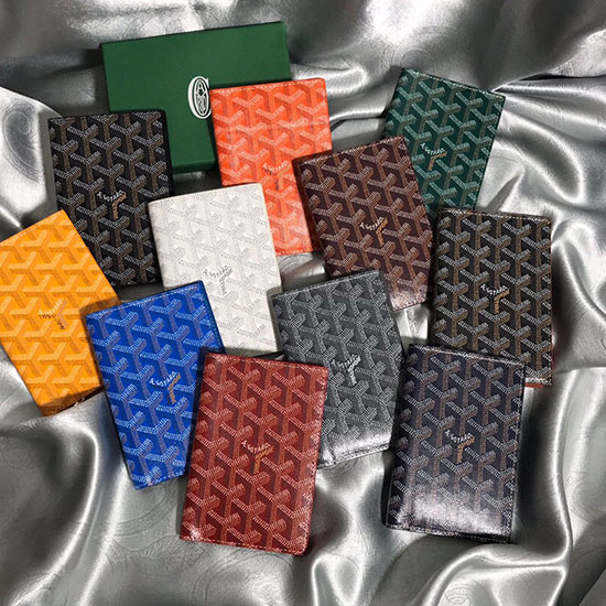 Goyard Saint паспорт G103105