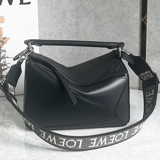 Loewe малка чанта за пъзел черна L051702