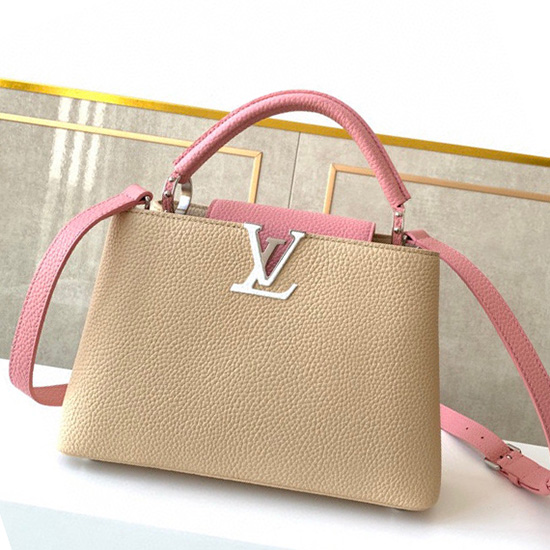 Louis Vuitton Capucines Bb бежово M53963