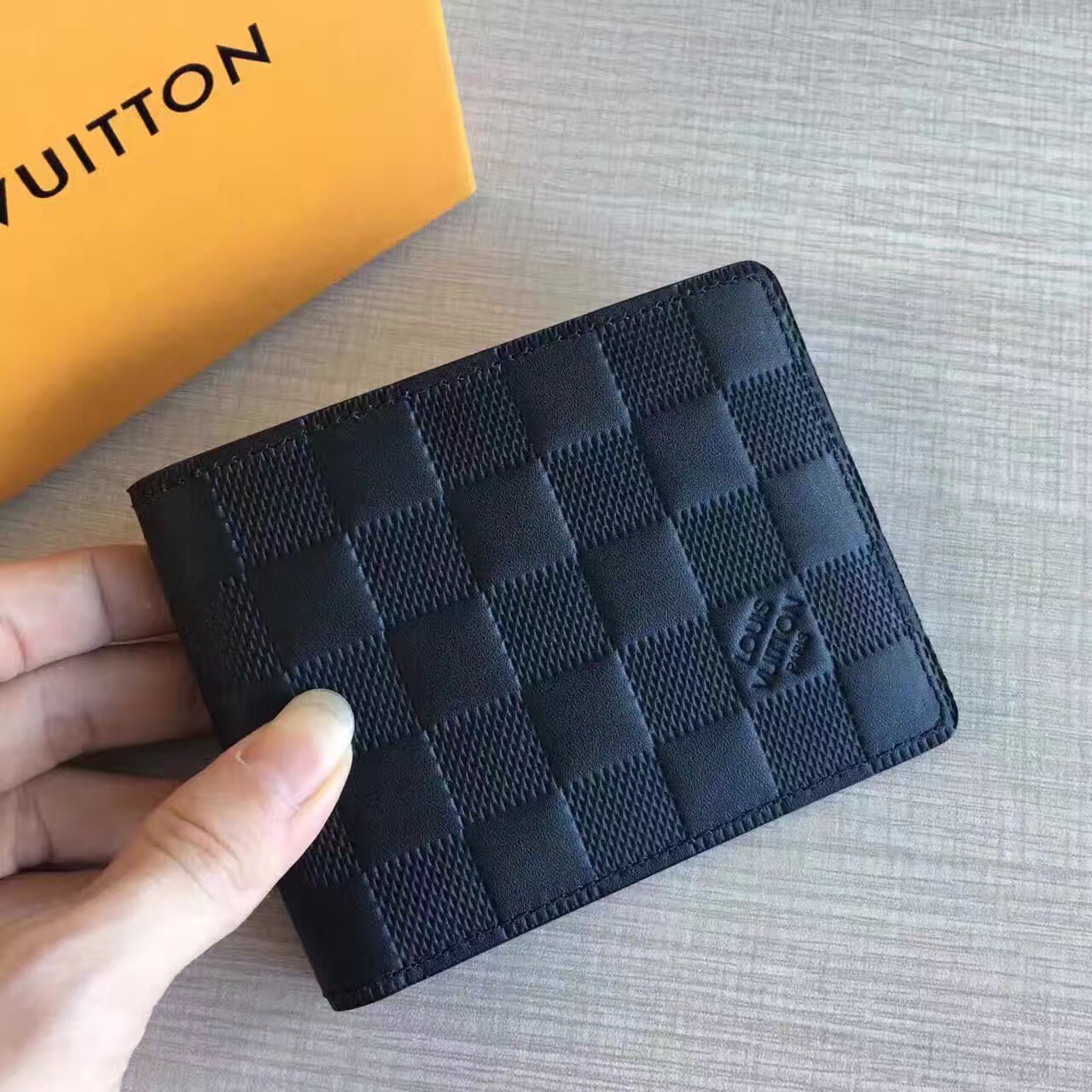 Louis Vuitton Damier Infini кожен портфейл с множество оникс N63124