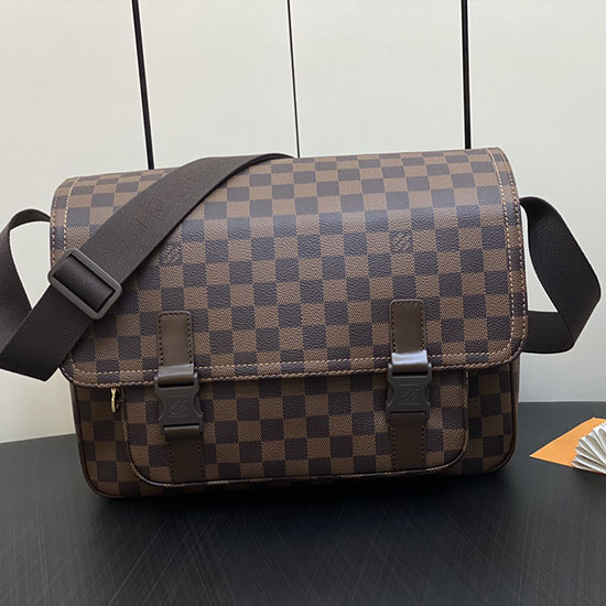 Louis Vuitton Messenger чанта през рамо N51125