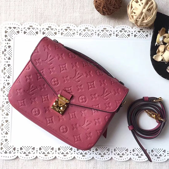 Louis Vuitton монограм Empreinte Pochette Metis Rose Bruyere M43737