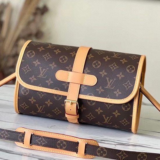 Louis Vuitton монограмна чанта Marne през рамо M51369