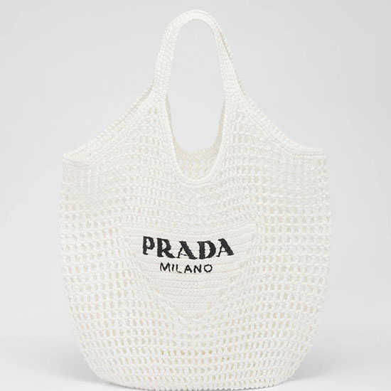 Prada Raffia плетена чанта бяла 1bg424