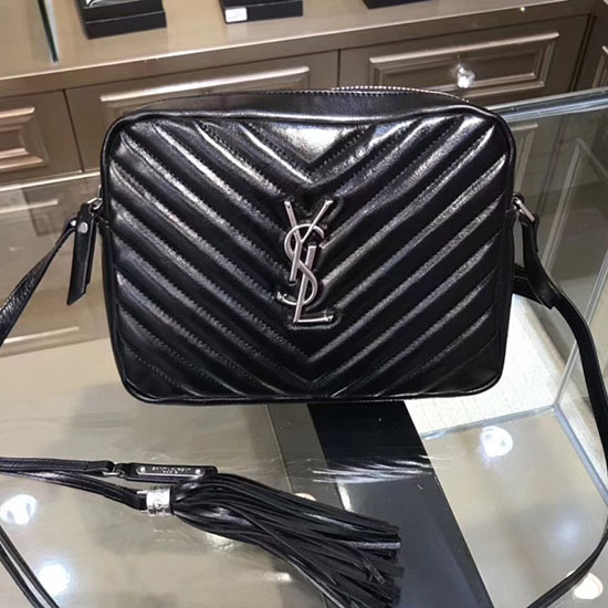 Saint Laurent малка чанта за фотоапарат Lou от черна кожа Matelasse 468537