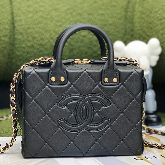 Малък несесер от Chanel черен As3344