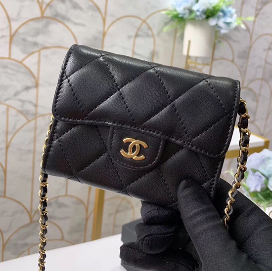 Мини портфейл с верижка от агнешка кожа на Chanel Ap81465