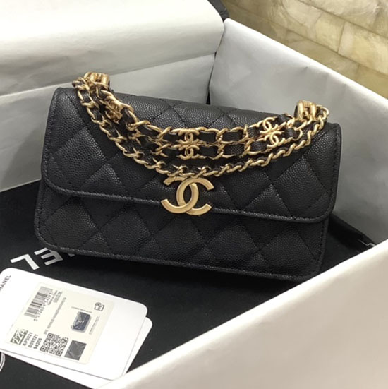 Портфейл от зърнеста телешка кожа на Chanel с верига Ap3021