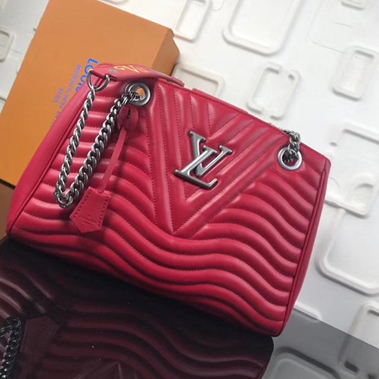 Червена чантичка Louis Vuitton New Wave с верига M51496