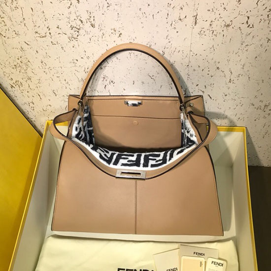 бежова чанта Fendi от мека телешка кожа Peekaboo X-lite F83042