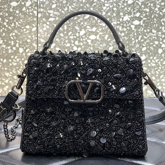 дамска чанта Valentino Mini Vsling с 3d бродерия черна V0068