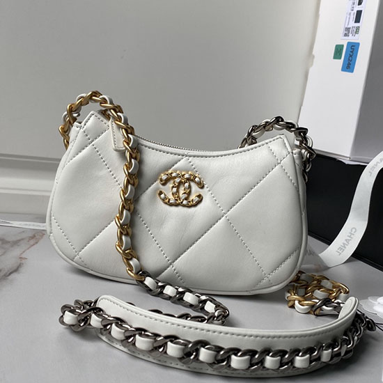 клъч Chanel 19 с верига бял Ap3763