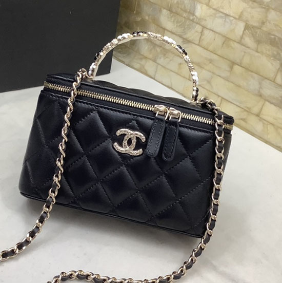 клъч от агнешка кожа на Chanel с верижка черен Ap3576