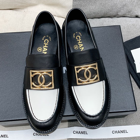 кожени мокасини на Chanel Snc080605