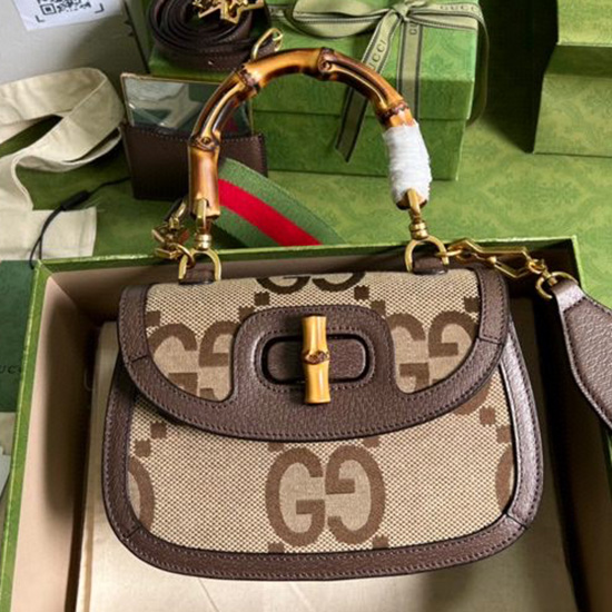 малка горна чанта на Gucci с джъмбо Gg 675797