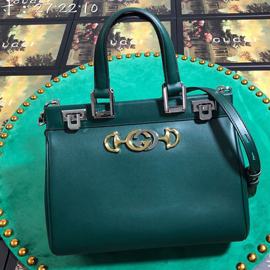 малка чанта с горна дръжка Gucci Zumi от гладка кожа зелена 569712