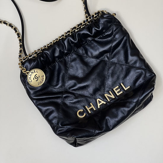 мини чанта Chanel 22 черна със злато As3980