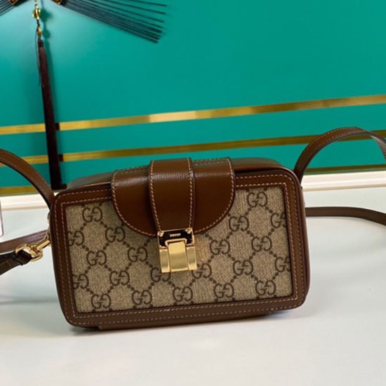 мини чанта Gucci Gg със закопчалка 614368