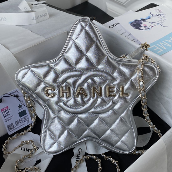 сребърна чанта със звезда на Chanel As4579