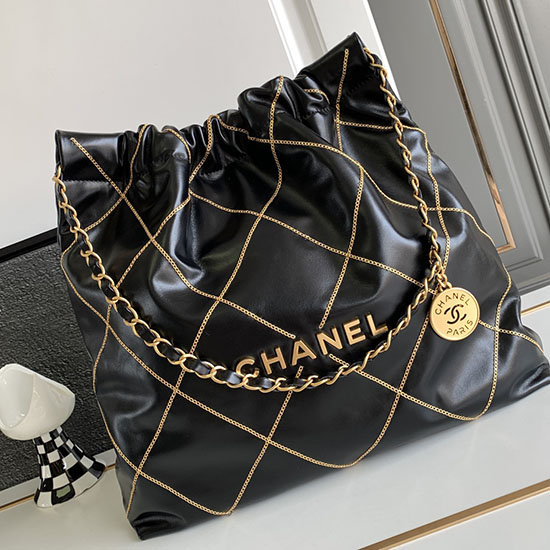 средна дамска чанта Chanel от лъскава телешка кожа 22 черна As3261