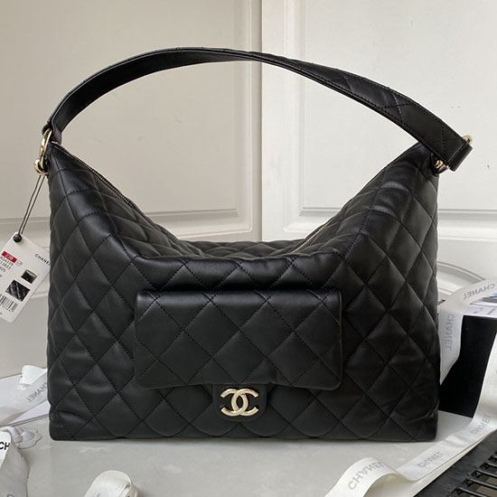 средна чанта Hobo от телешка кожа на Chanel черна As4339