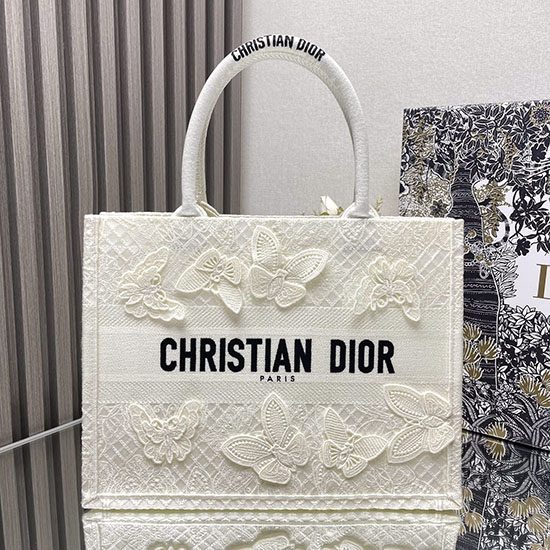 средна чантичка Dior Book Tote бяла пеперуда M1286