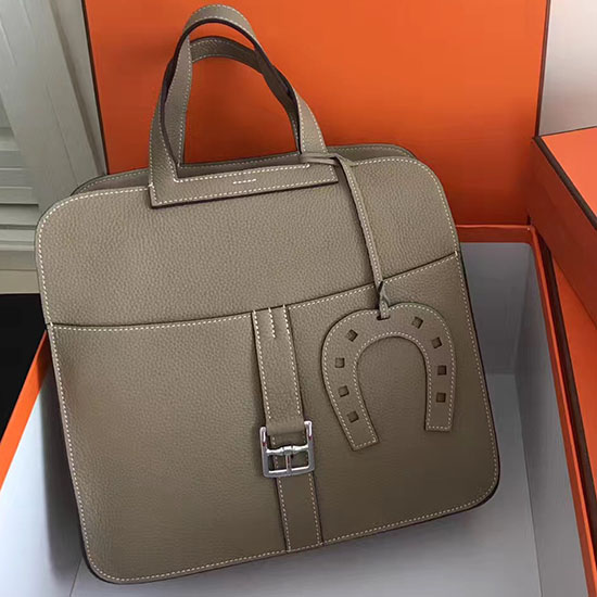 чанта Hermes Halzan 31 от сива кожа Taurillon Clemence H070428