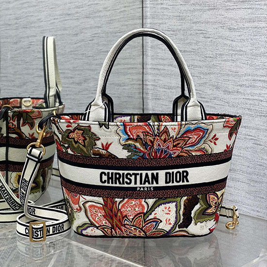 чанта за кошница за шапки Dior M132803