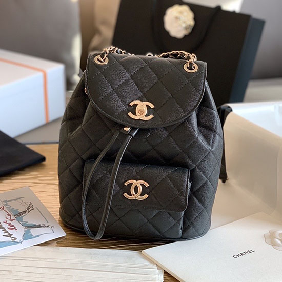 черна раница от зърнеста телешка кожа на Chanel As1371