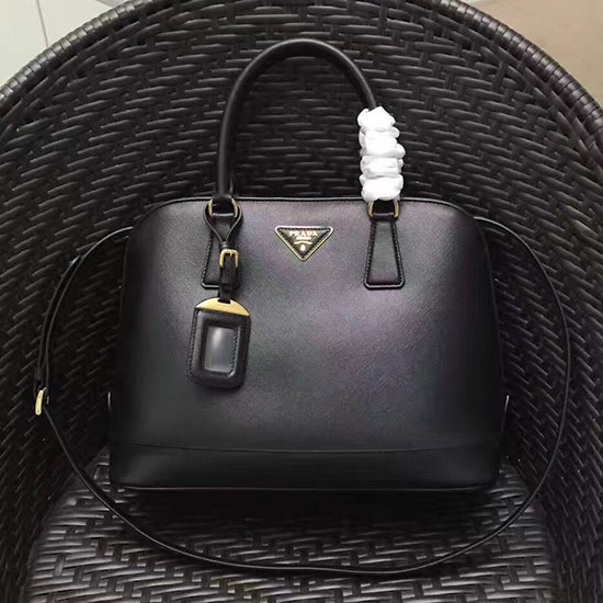 черна чанта с горна дръжка Prada Saffiano Bl2558