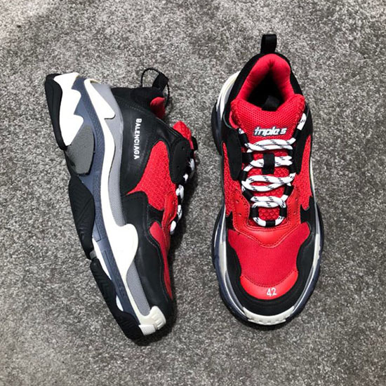 Balenciaga Triple S Tenisky B811061d