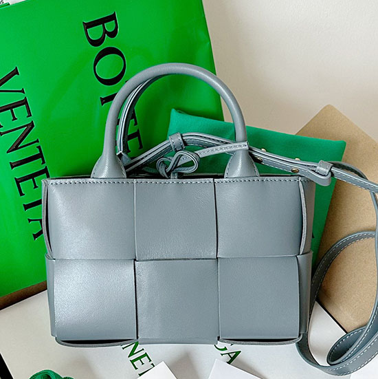 Bottega Veneta Candy Arco Taška šedá B729029