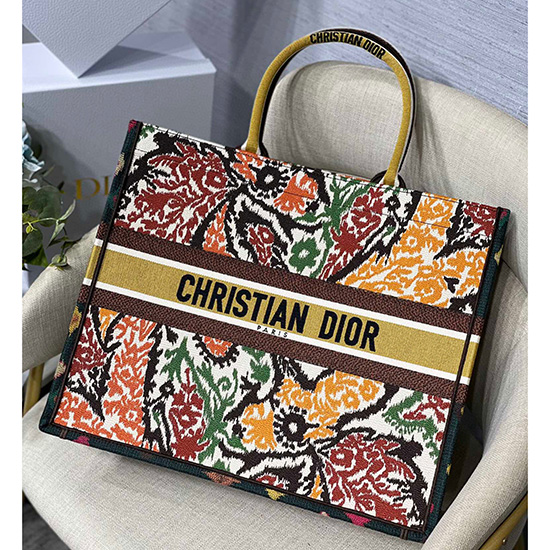 DIOR Vyšívaná Plátěná Taška Na Knihy M1286613