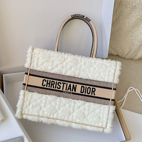 Dior Medium Dior Book Tote White M1286