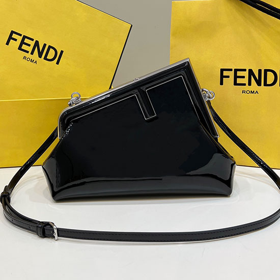 Fendi First Midi Lakovaná Taška černá F80129