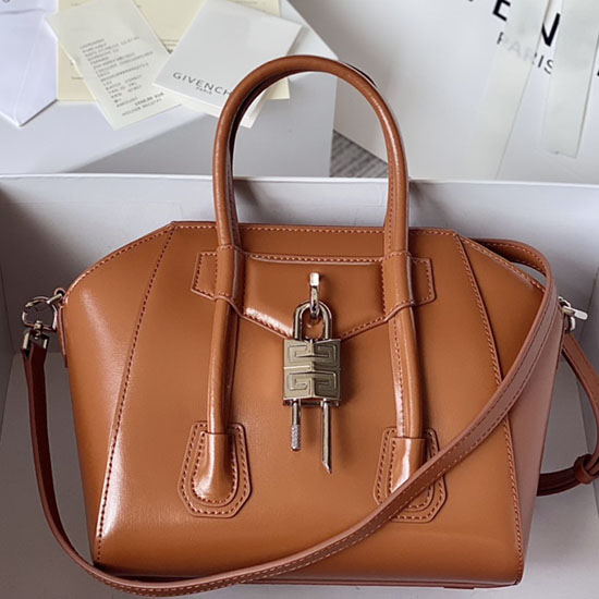 Givenchy Mini Antigona Lock Kožená Brašna Hnědá G199115