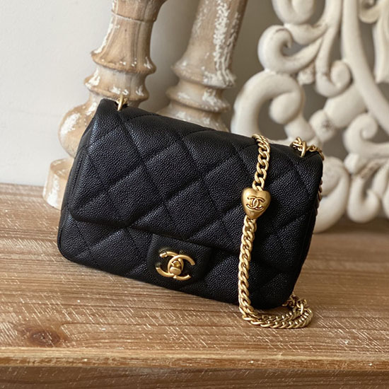 Kožená Chanel Taška S Klopou černá As3829