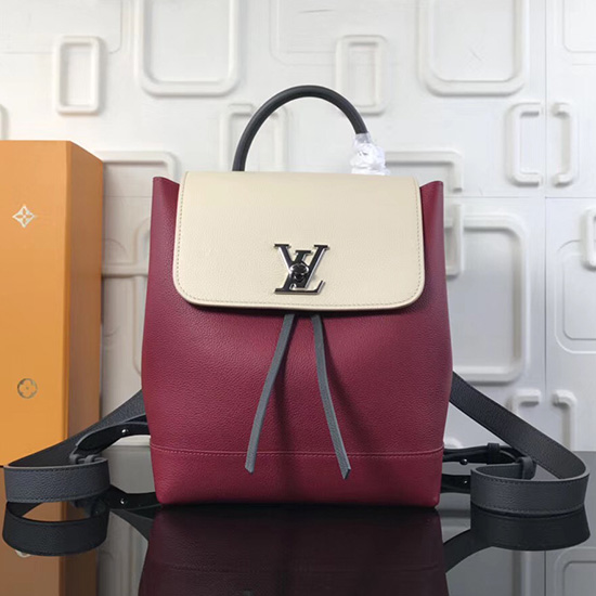 Louis Vuitton Batoh Lockme Z Měkké Telecí Kůže Vínové M41817