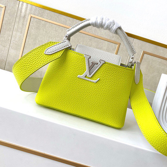 Louis Vuitton Capucines Mini Světle Zelená M55985