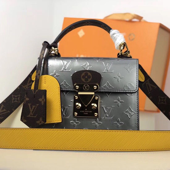 Louis Vuitton Monogram Vernis Jarní Ulice Stříbrná M90376