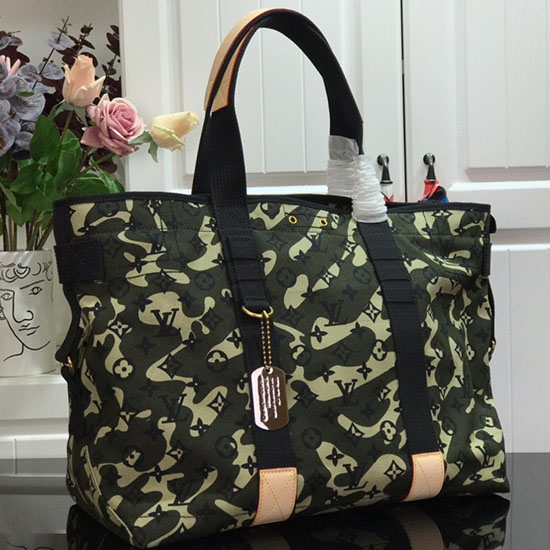 Louis Vuitton Takashi Murakami Monogramouflage Treillis Taška M95783