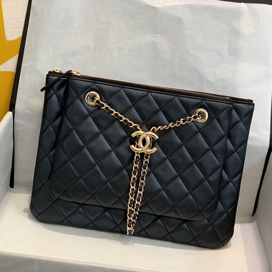 Chanel Lammeskinds Skuldertaske Sort A06151