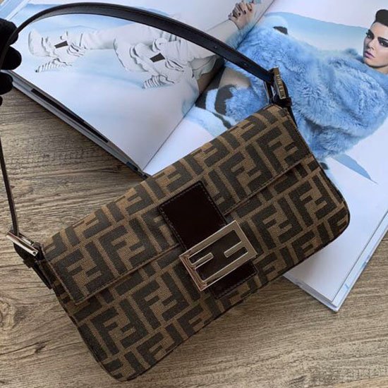 Fendi Skuldertaske F801851