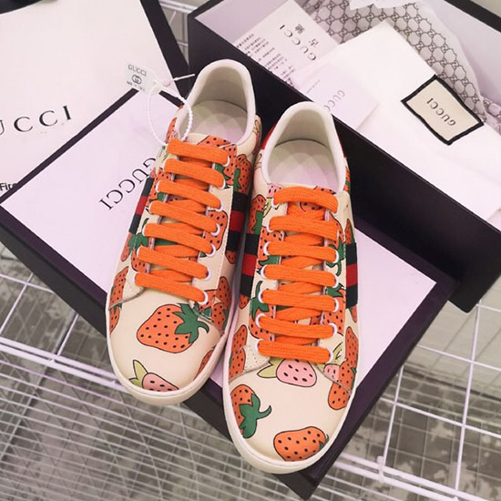 Gucci Ace Læder Sneaker Med Gucci Jordbær Print 387993