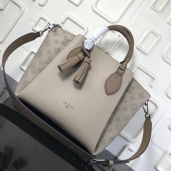 Louis Vuitton Mahina Læder Haumea Galet M55031